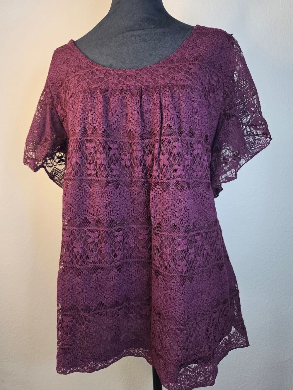 Merlot Short-sleeve Lace Blouse Intricate Geometric-and-floral Sheer Overlay